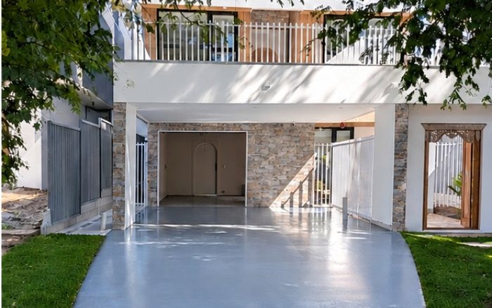 Driveway after a fresh protective coating